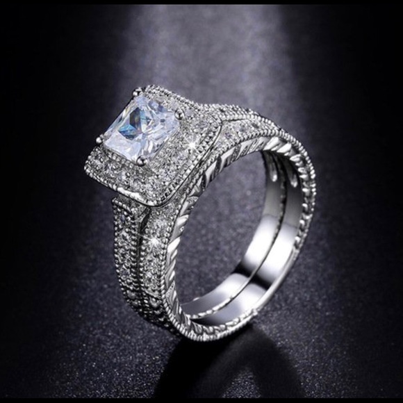 Pretty White Gold Plated 2pc Wedding Bridal Set - Picture 2 of 7